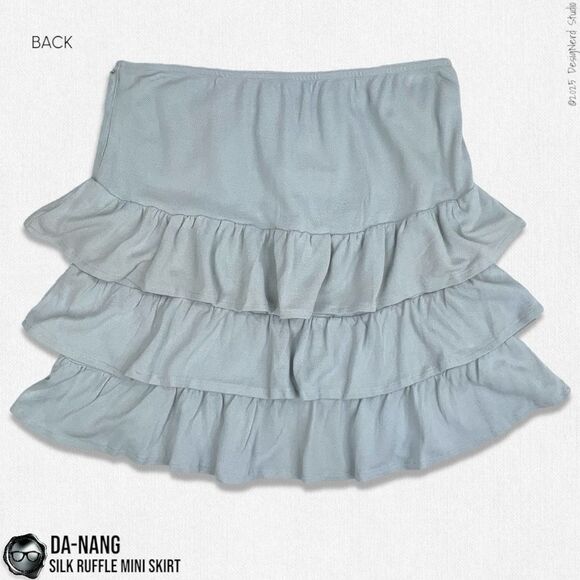 DA-NANG SURPLUS VINTAGE INDO-CHINE SILK TIERED RUFFLE MINI SKIRT PALE MUTED BLUE - Picture 2 of 9